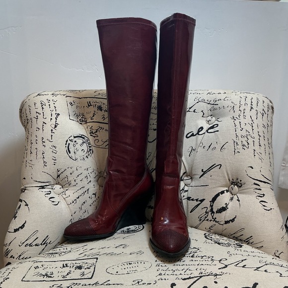 Franco Sarto Candy Apple Red  Knee High Wedge Heel Boots - Sz 6M Patent Leather - Picture 1 of 10